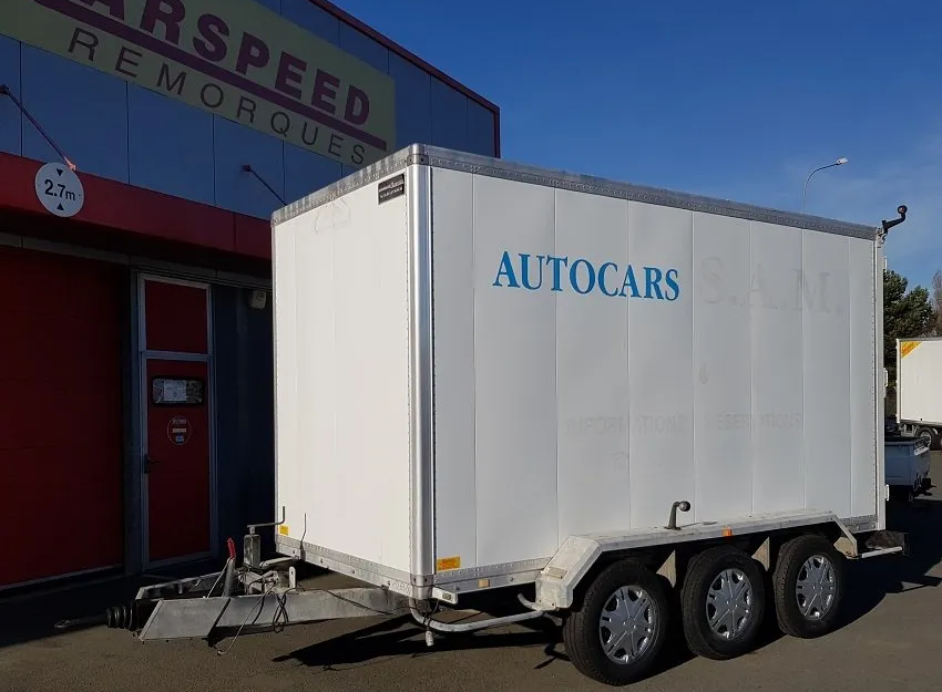 OCCASION REMORQUES 1217