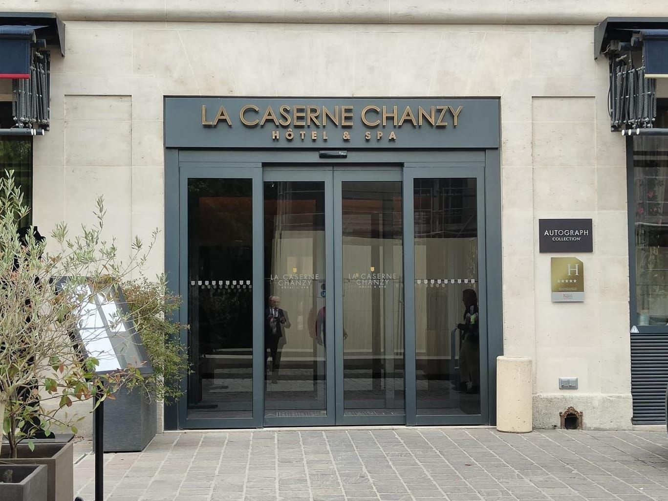 La Caserne Chanzy Hotel & Spa in Reims near the cathedral