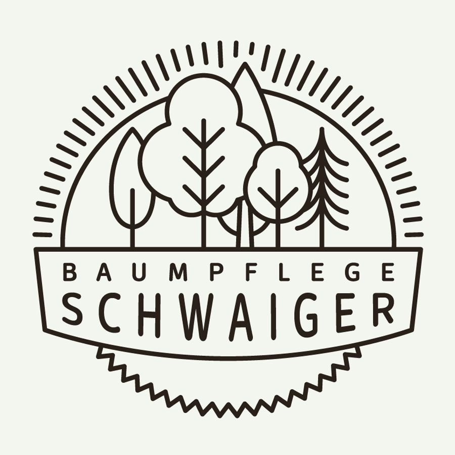 Schwarzes Logo von Baumpflege Schwaiger auf Off White Hintergrund. Das Mono-Line Logo zeigt den Namen, Bäume, eine angedeutete Säge und Strahlen.