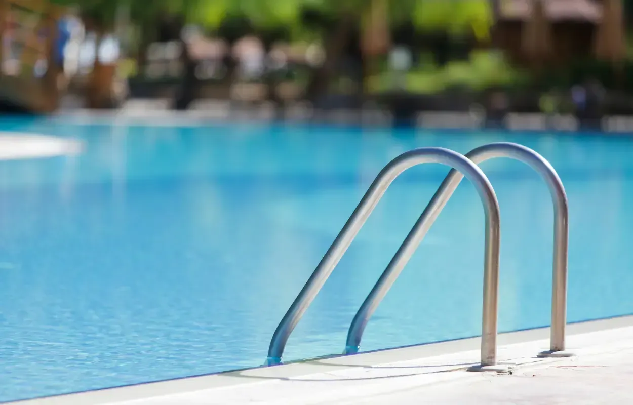 piscinas-mantenimiento-precio-tarragona