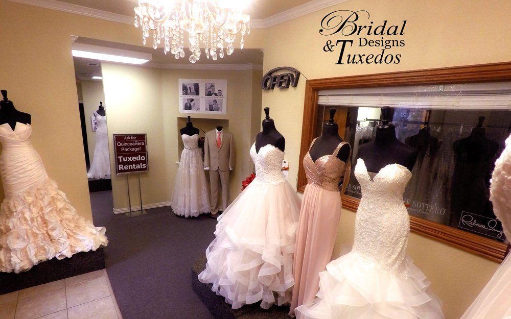 Best Wedding dresses, bridesmaid dresses, Tuxedo, Suit bridal shop in Dallas, Fort Worth