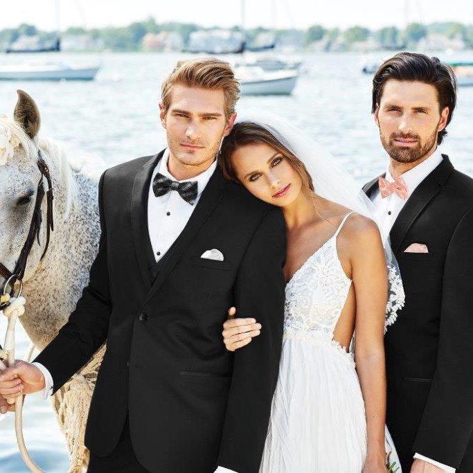 Tuxedo Reward Discount! Designer Tuxedos, Slim Fit! Many Tie and Vest Colors!