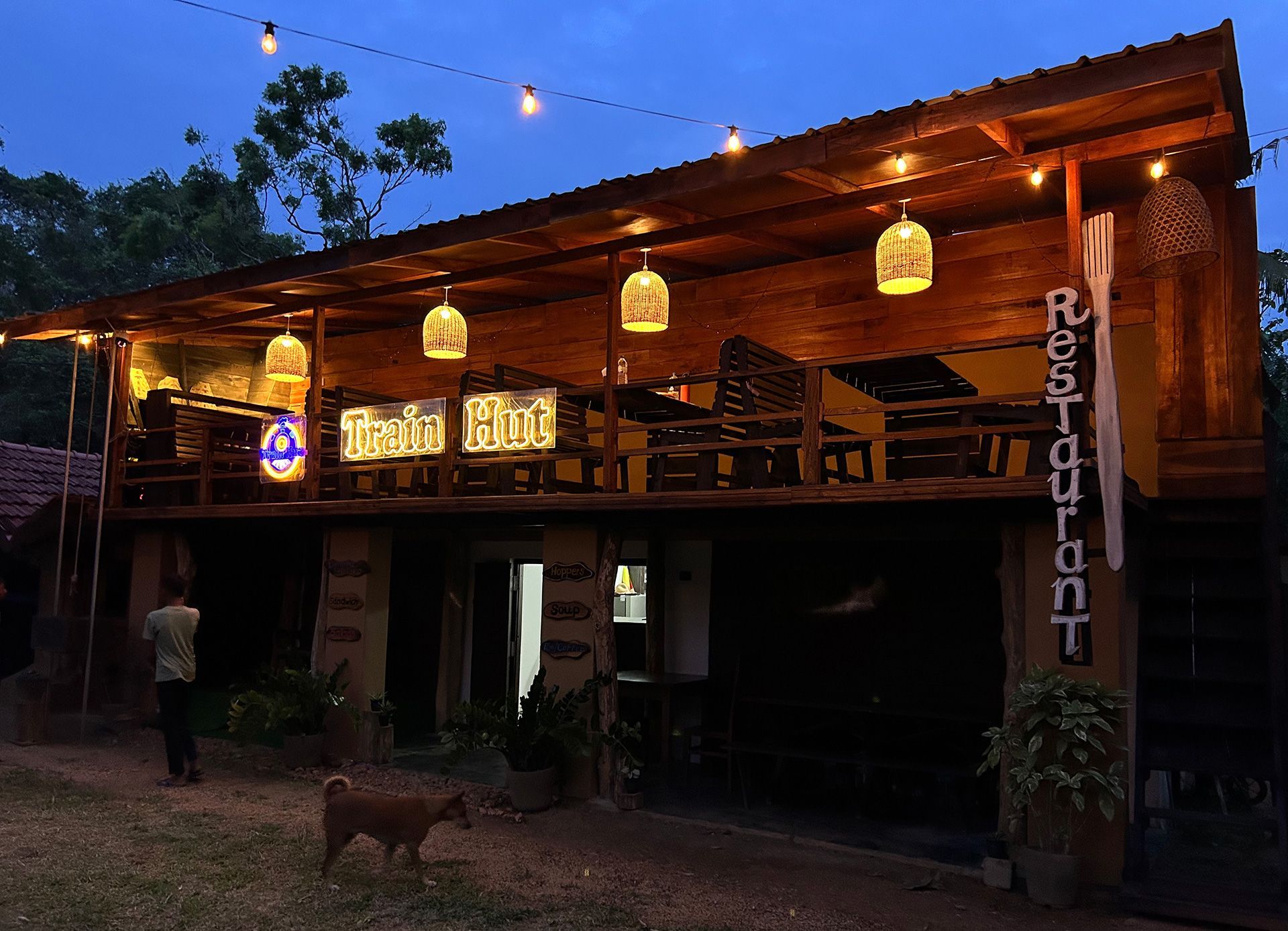 Dinning area Dinning area