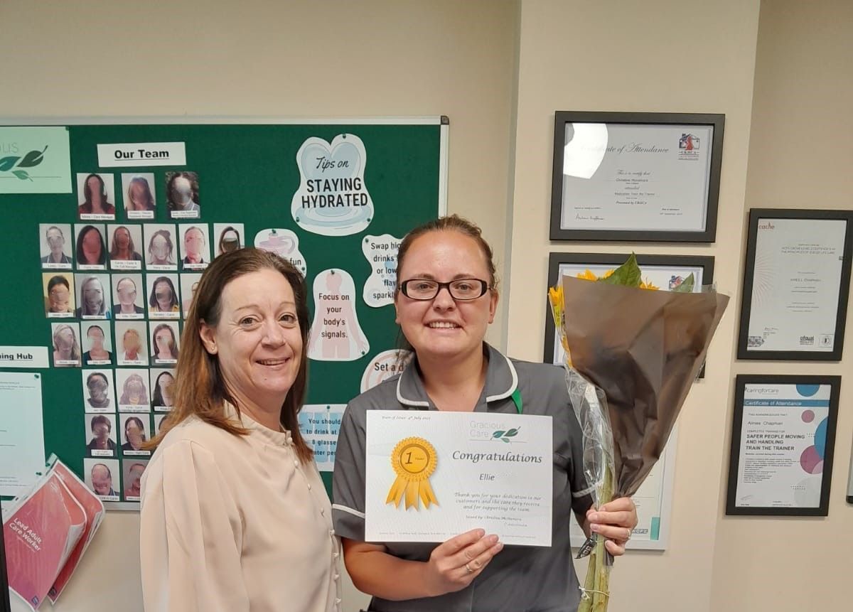 Staff appreciation - management award of 1st year certificate