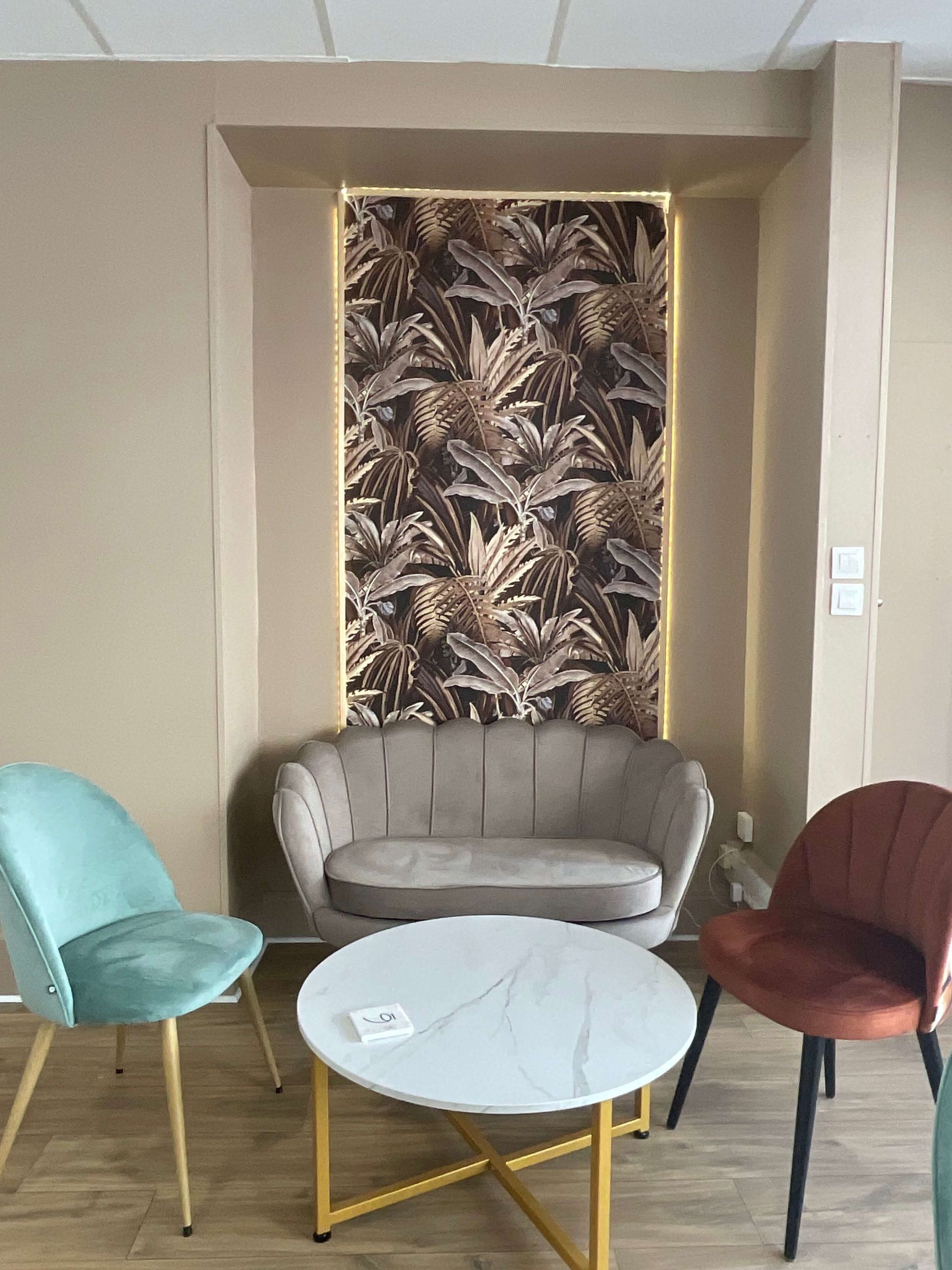 photo apres travaux de renovation-SistersCoffe Paray-le-Monial-natacha labruyere architecte decoratrice d'interieur La Clayette.jpeg