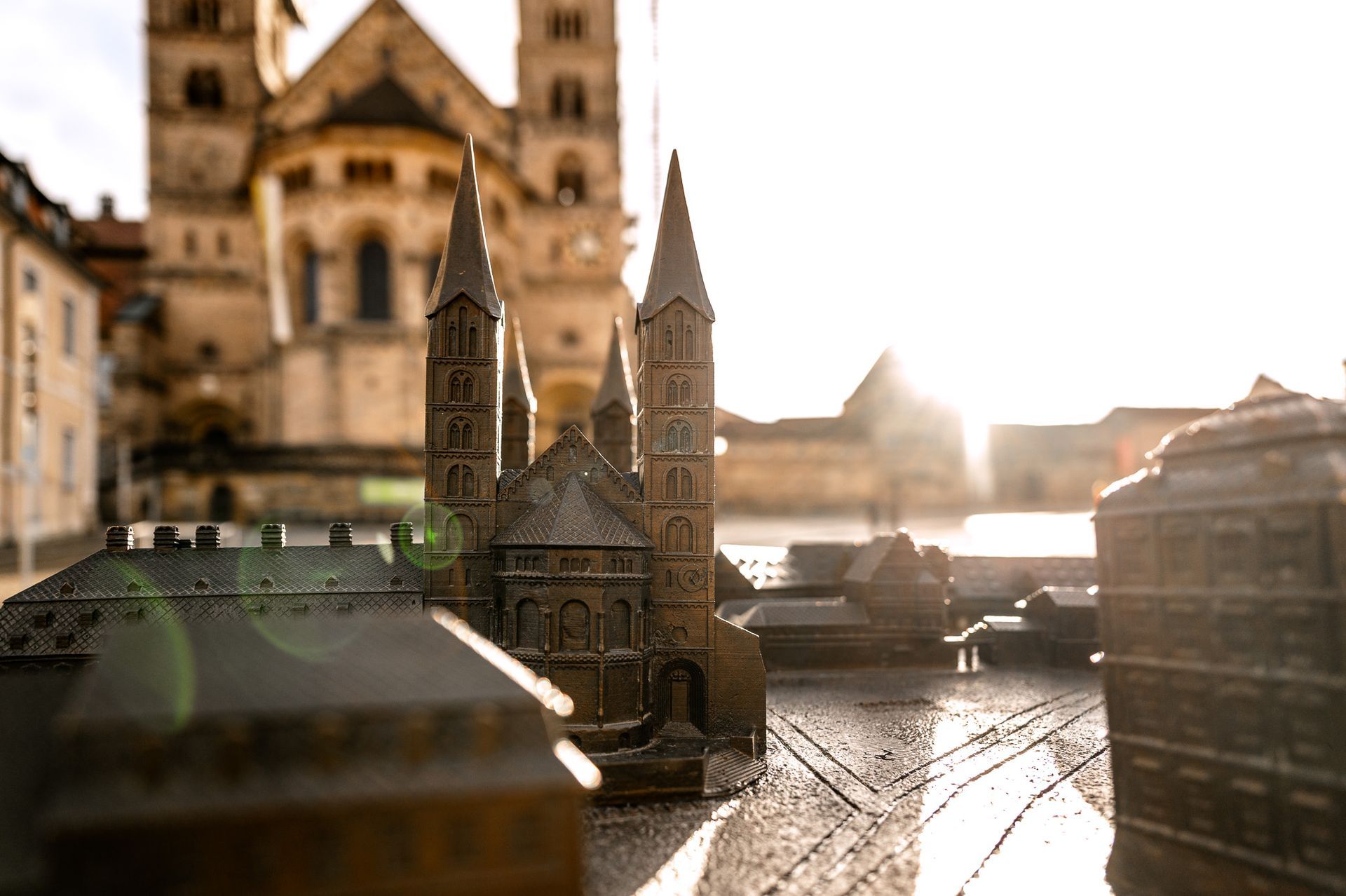 Miniaturmodell des Bamberger Doms bei Sonnenuntergang.. Detailaufnahme beim Fotowalk Bamberg
