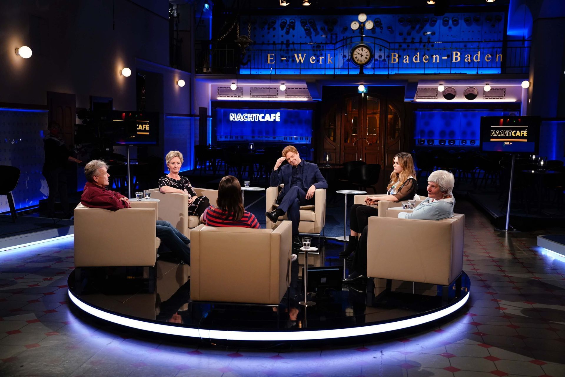 SWR Nachtcafé im E-Werk Baden-Baden mit Gerald Molitor als Gast der Fernsehsendung
