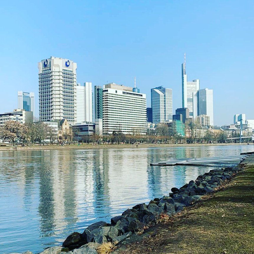 Ansicht auf Frankfurt vom Main aus.