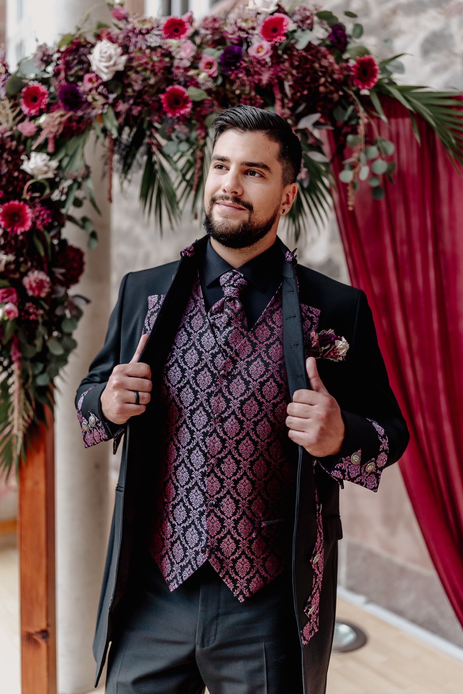 Gothic Gehrock mit Barock Stil Brokat