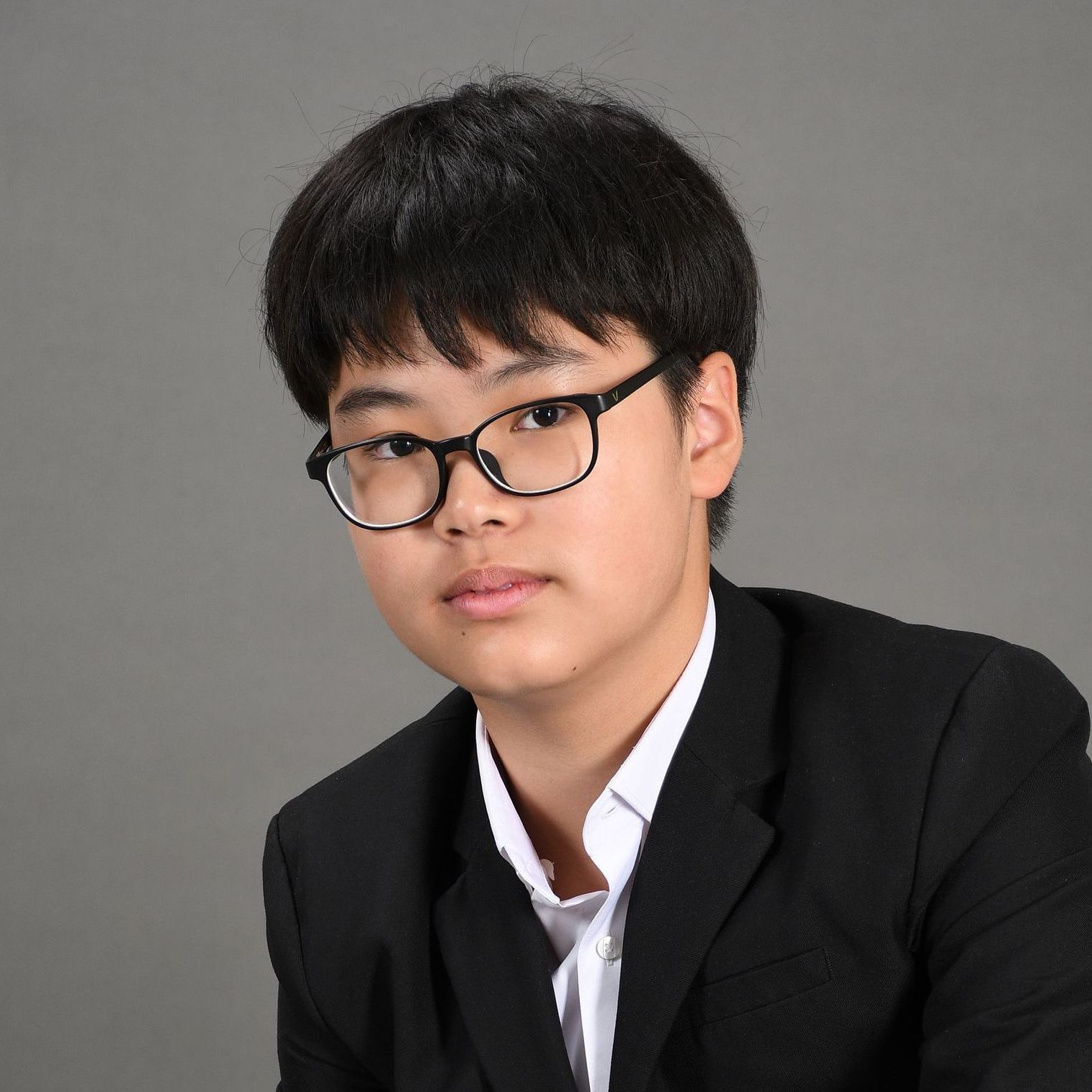 Puri Puengpipattrakul Puri Puengpipattrakul