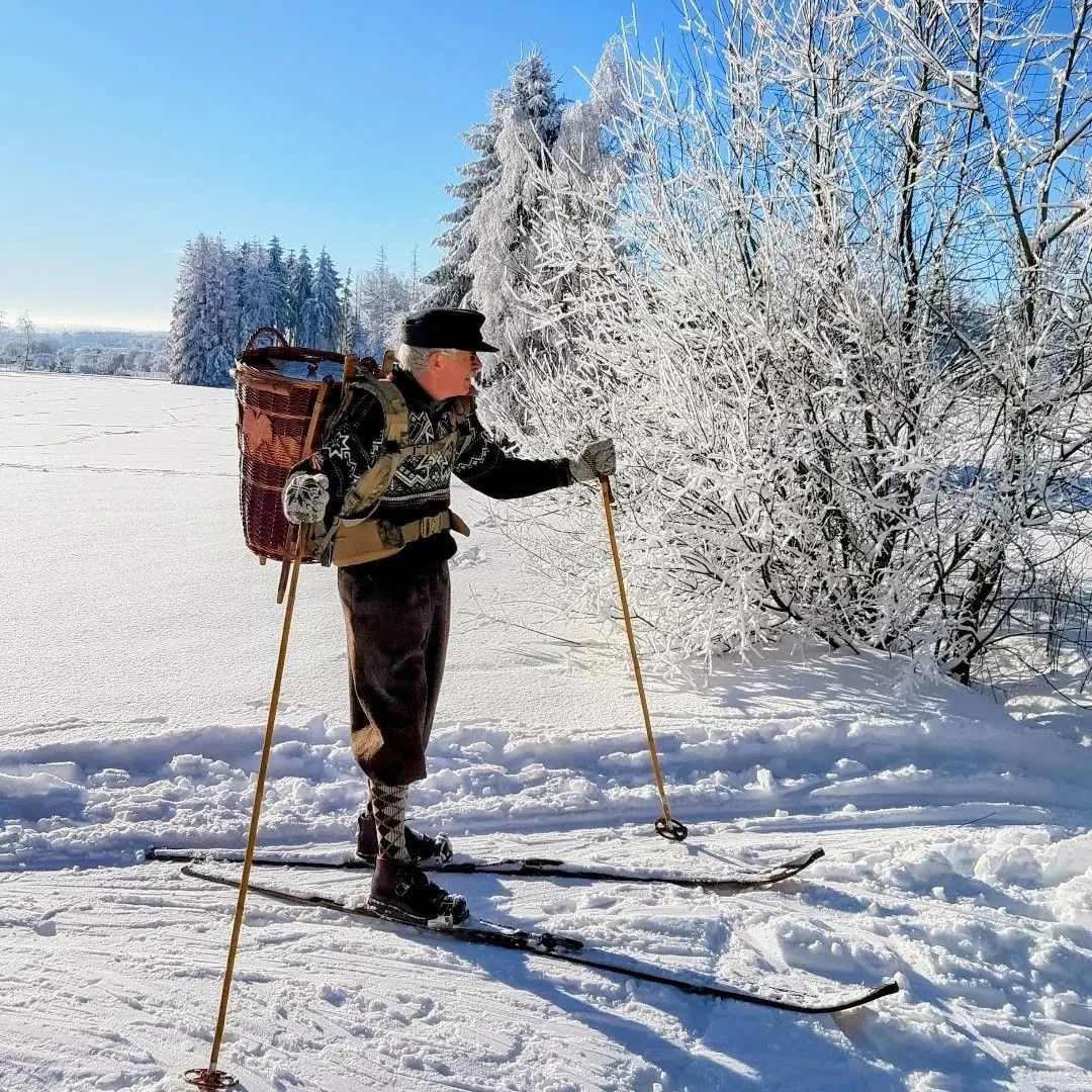 Unterwegs mit Glühwein bei einer Weinglüh-Tour