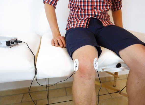 Mikrostrom-Behandlung Knie