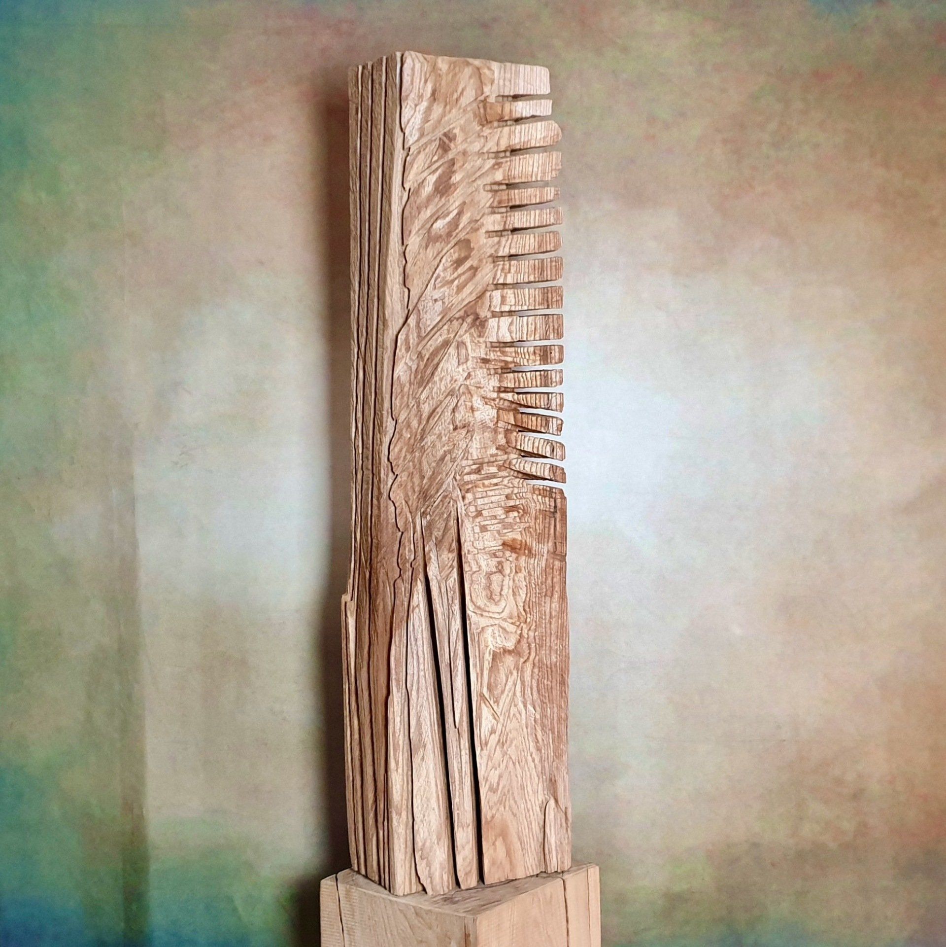 Oliver Pohl Bildhauer FRIENDs Künstler Nature Art Land Art Gartenkunst Garten Objekte Deko Skulpturen Holzskulpturen Holzbildhauer Stelen Eiche Ulme Esche Kirschbaum