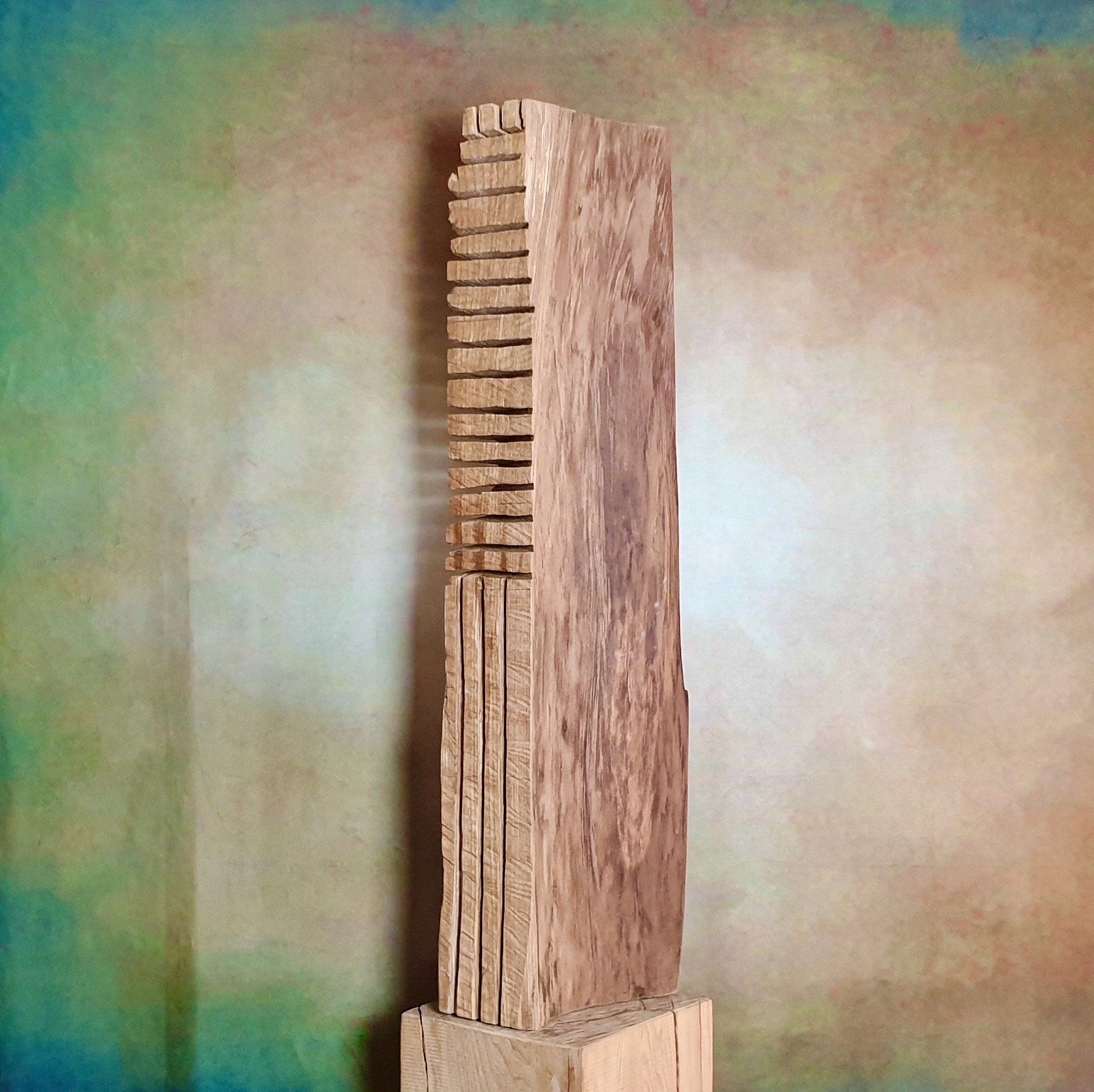 Oliver Pohl Bildhauer Künstler Nature Art Land Art Gartenkunst garten Skulpturen Holzskulptuen Stelen Eiche Ulme Esche Kirschbaum