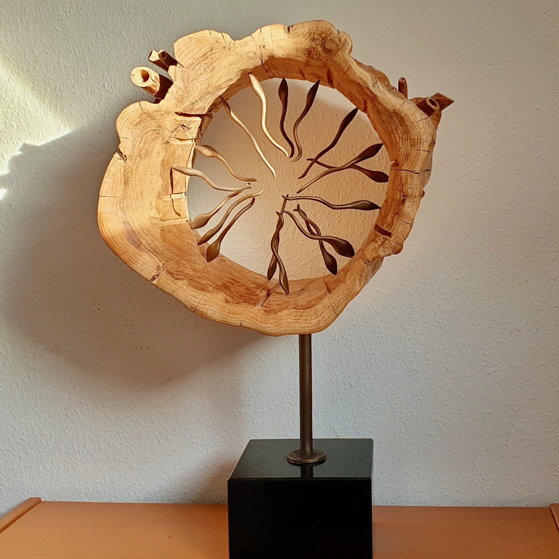 Das Bild zeigt die Skulptur