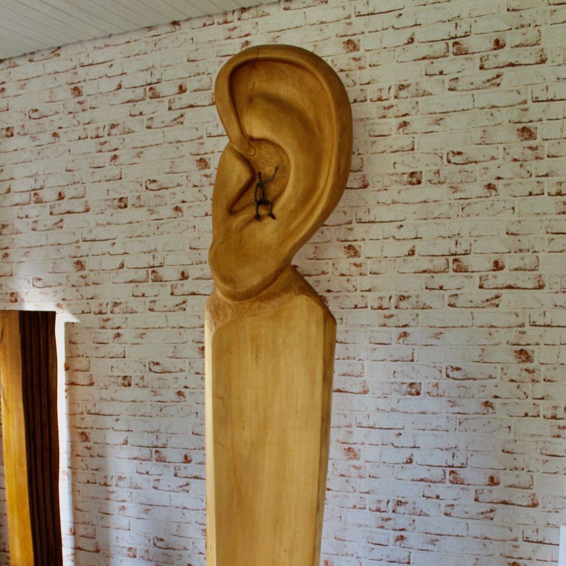 Das Bild zeigt die Skulptur