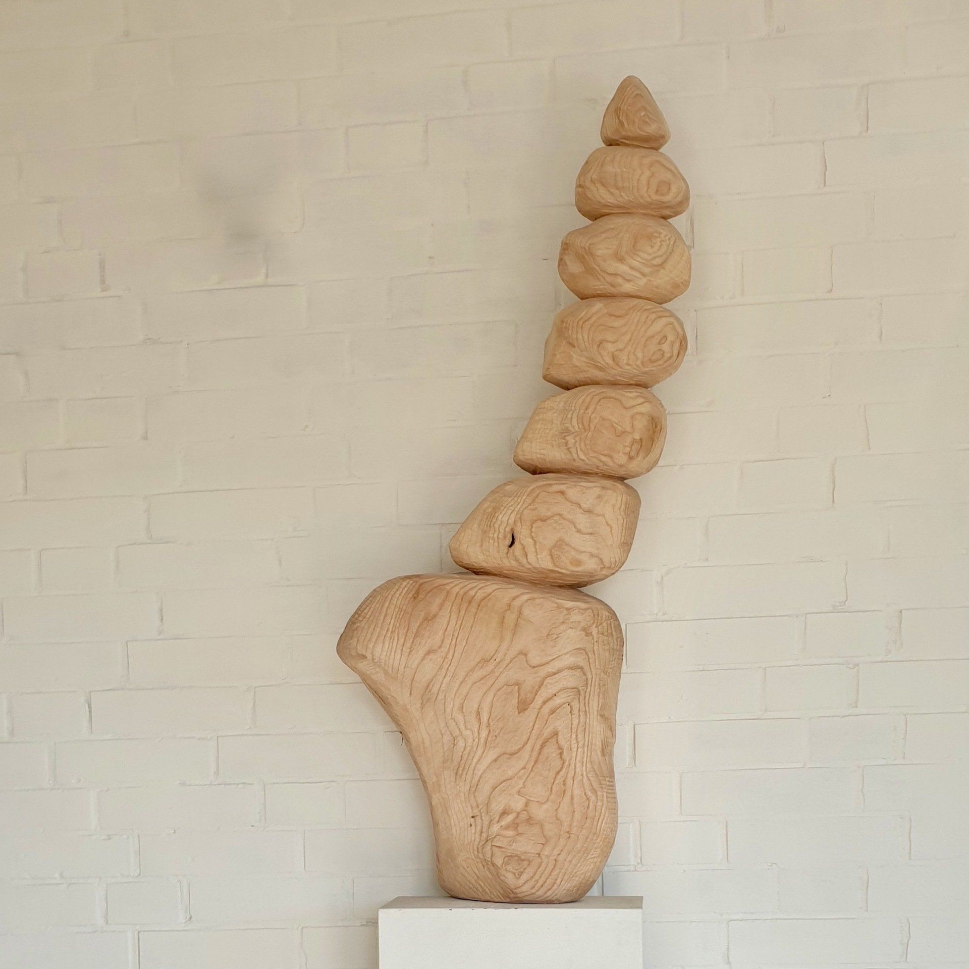 Holz, Esche, Oliver Pohl, Bildhauer, Skulptur, Künstlerpaar, Haste