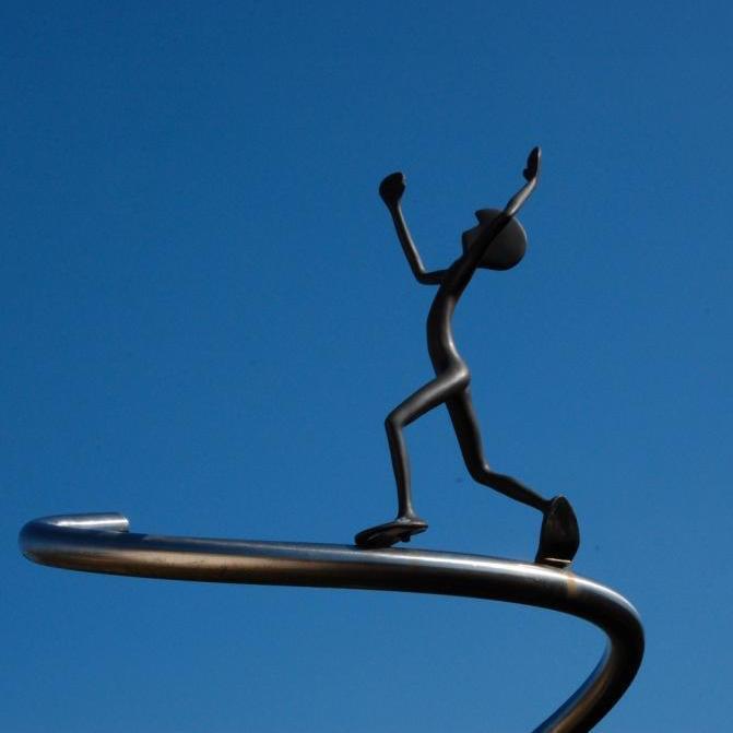 Das Bild zeigt, was eine Kundin/ein Kunde mit einer Figur der Serie Friends von Bildhauer Oliver Pohl selber gebaut hat.