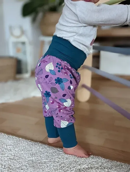 Kinderhosen von Mini Tilli by Sonja - lange mitwachsende Pumphosen, Leggings, kurze Hosen
