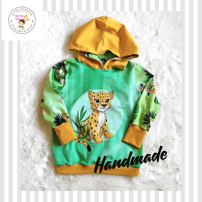Mini Tilli by Sonja - Selbstgenähte Kinderkleidung - Mädchenpullover mit Safarimotiven Größe 98/104