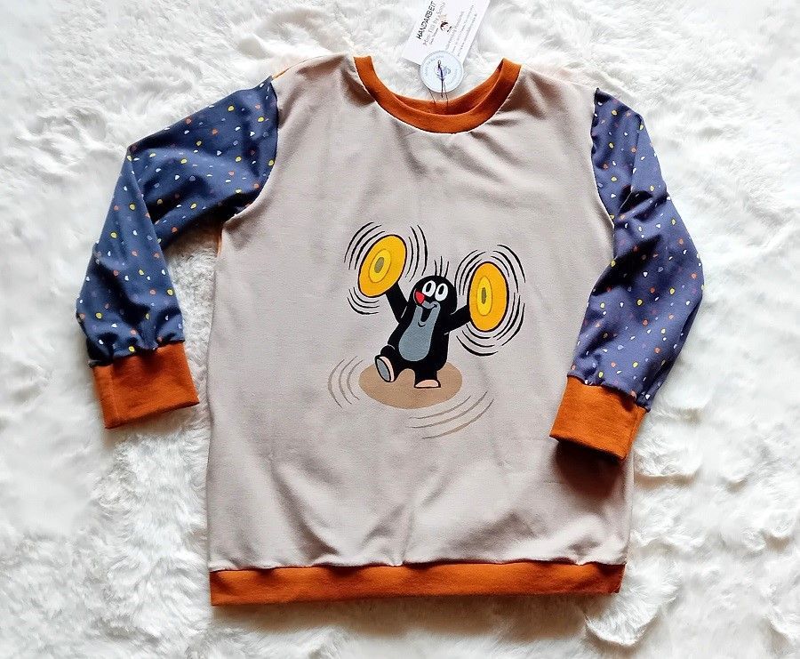 Mini Tilli by Sonja - Selbstgenähte Kinderkleidung - Stretchjersey Pauli macht Musik