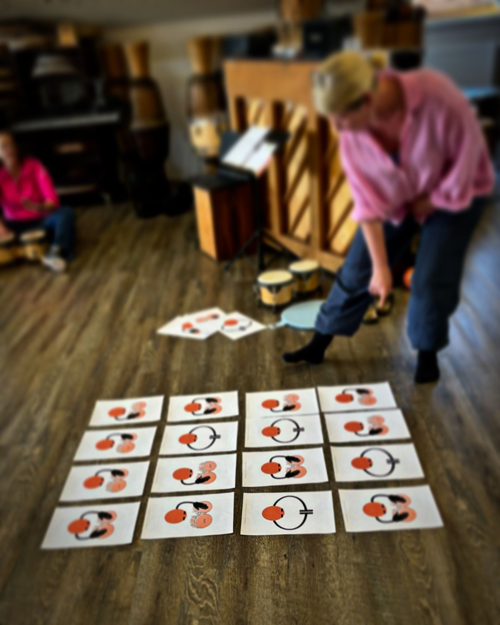 Das Bongoschachbrett mit den LeuWa Symbolkarten Das Bongoschachbrett