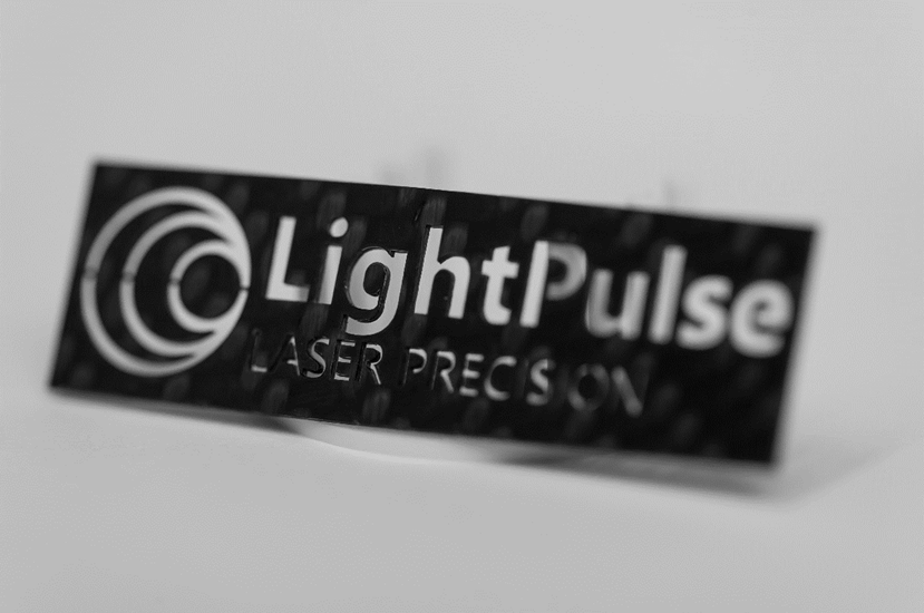 Laser processing of carbon fibre reinforced plastics, ultrashort pulse laser, ultrafast laser