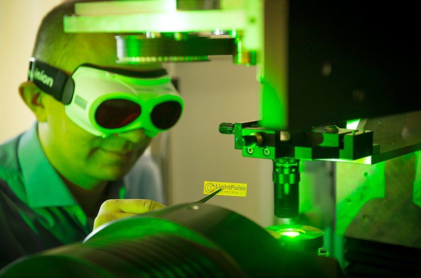 Prozessentwicklung mit Ultrakurzpuls-Lasern