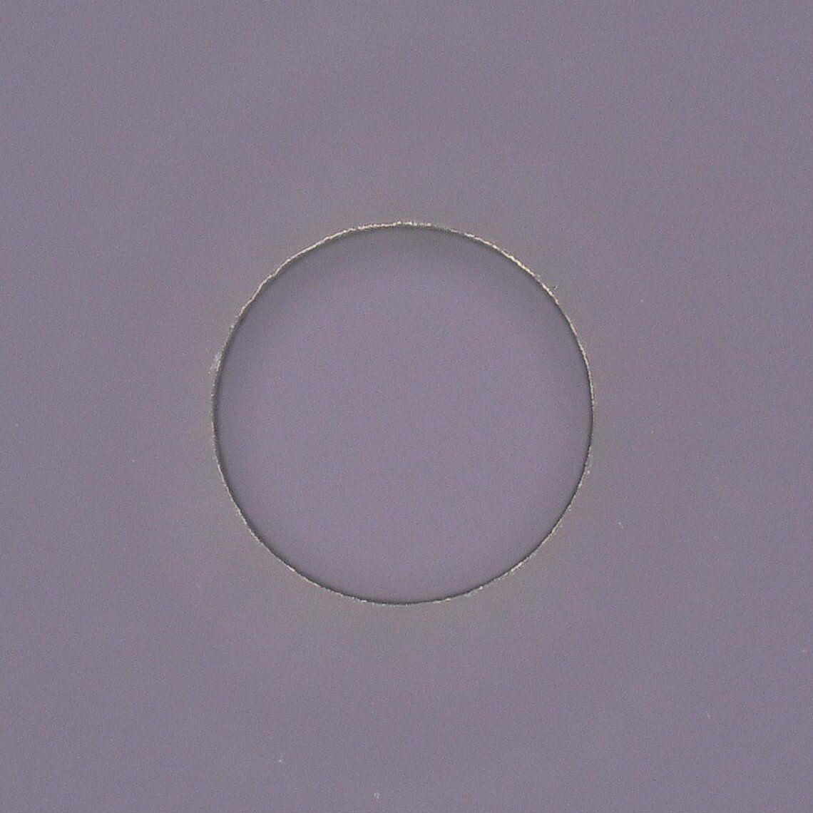 Laserbohrung in Glas