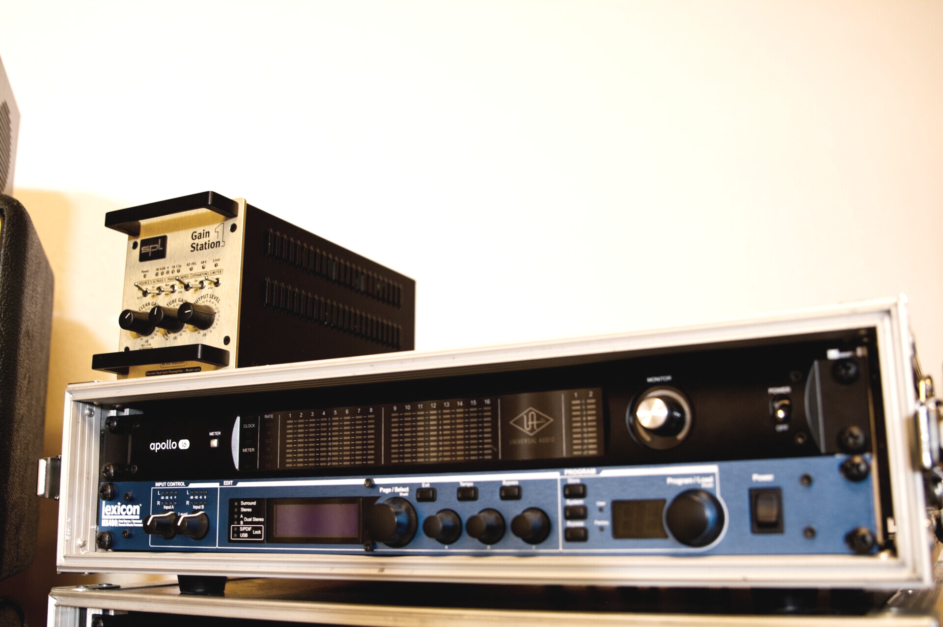 Preamp; Interface; Hallgerät; SPL Gainstation; Universal Audio Apollo 16; Lexicon MX400; 19