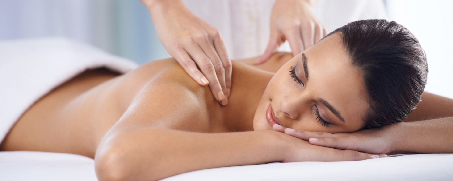 Body Treatments, Swedish massage, aromatherapy massage, deep tissue massage