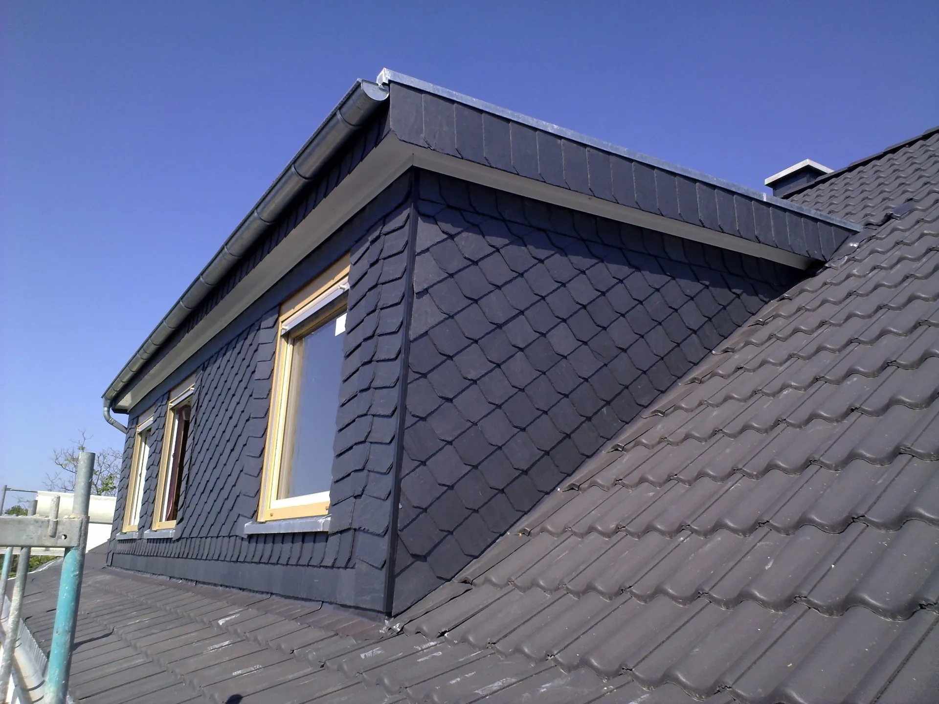 Dachgaube verschiefert , Schieferdach,