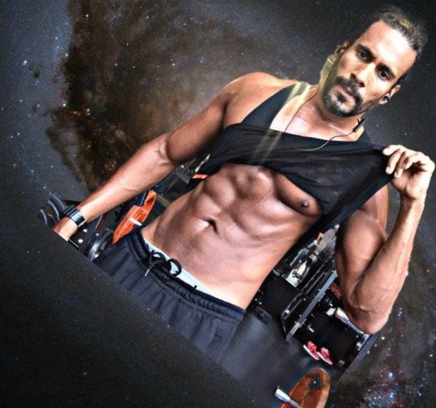 stripper Neto, strip neto, stripper Berlin