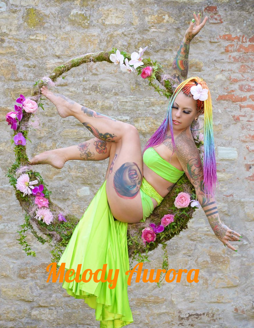 Stripperin Melody Aurora aus Merseburg