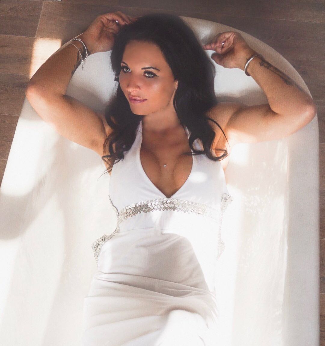 Stripperin Sabrina aus Kassel