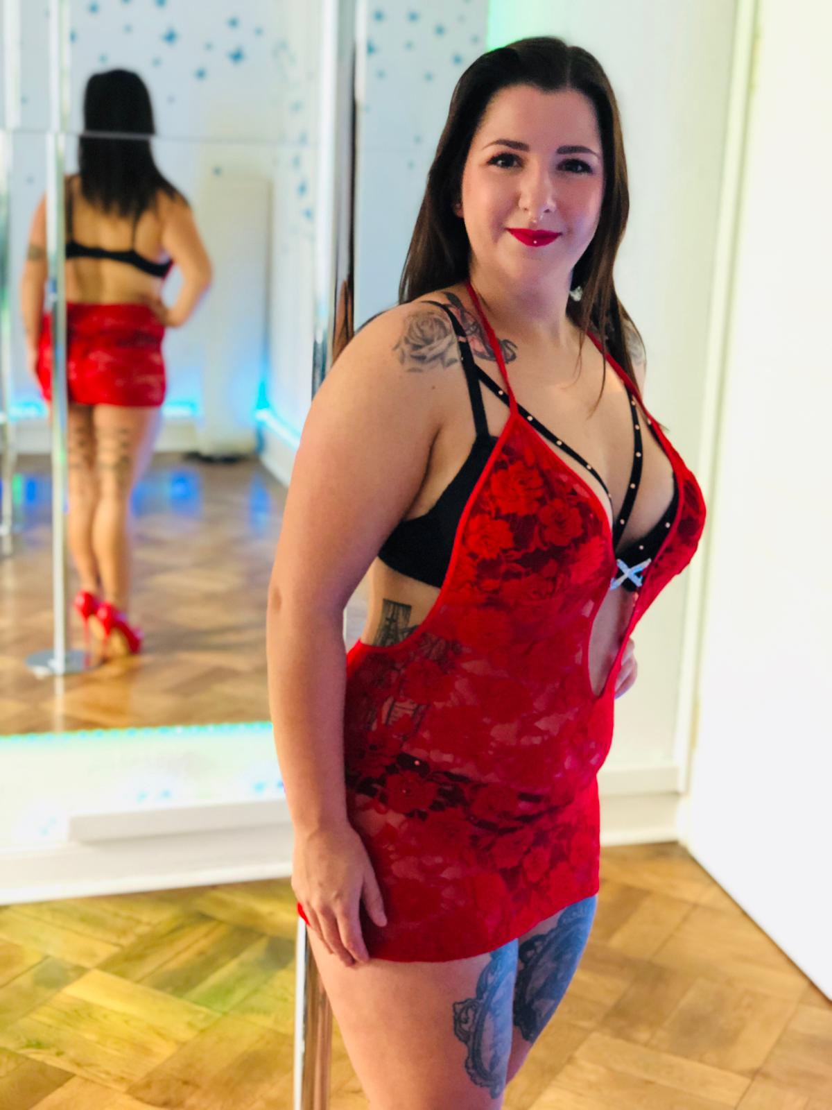 Stripperin Saphira Sun aus Rostock