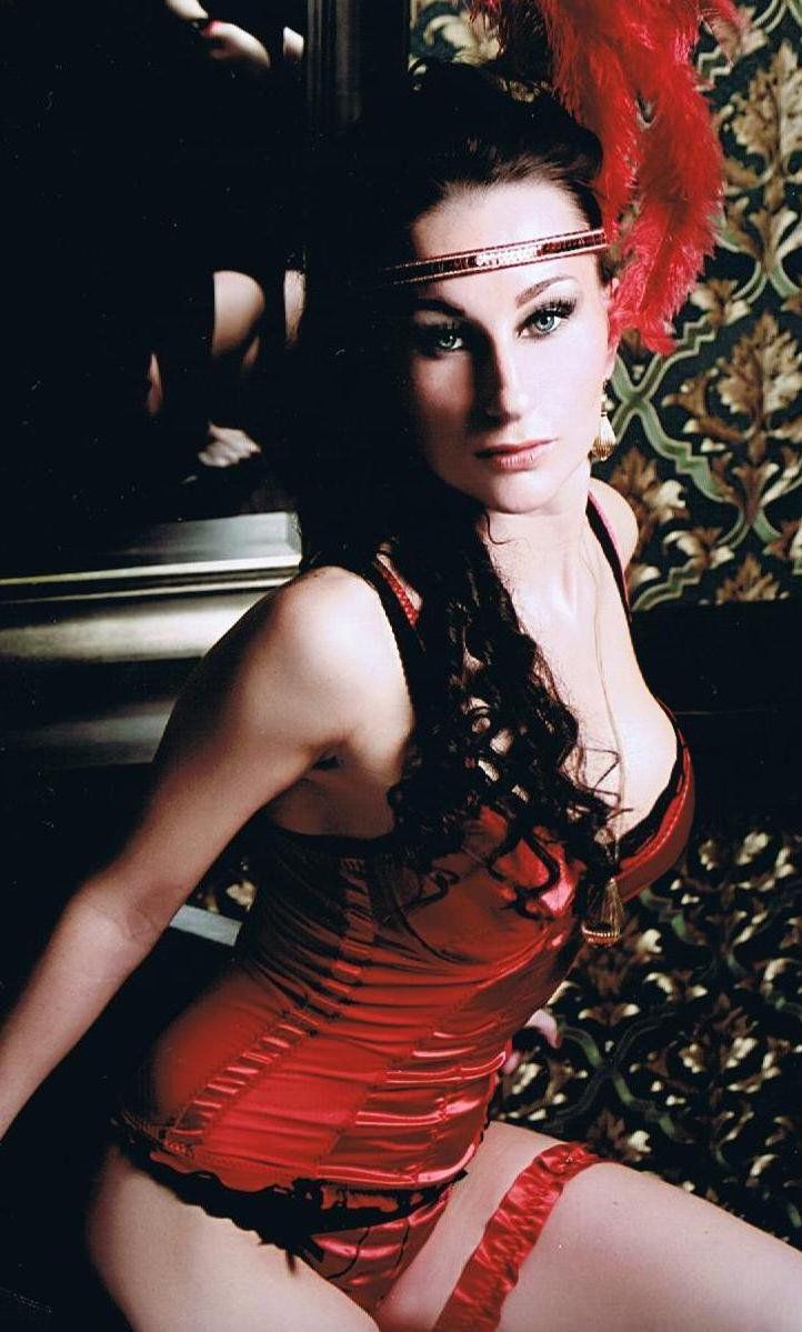 Stripperin Sina aus Hagenow