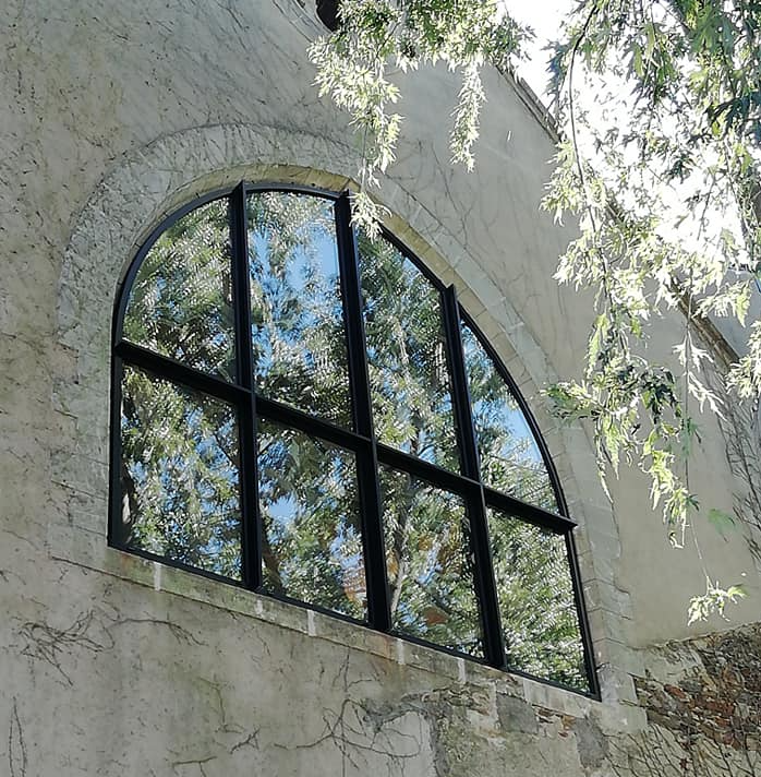 châssis cintrée en aluminium