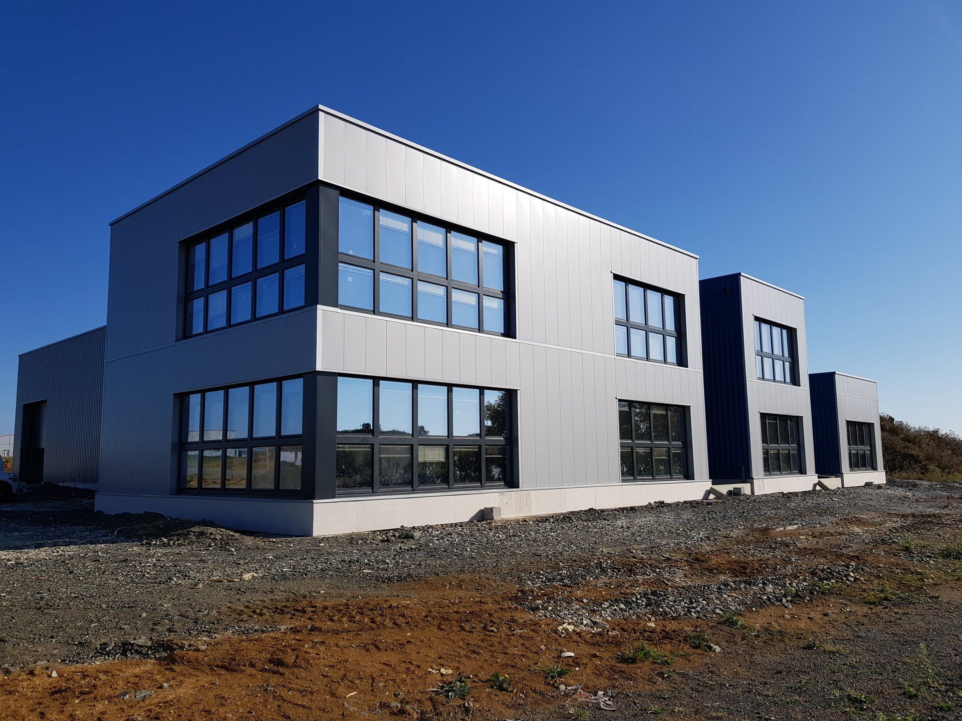 Menuiserie ouvrant caché