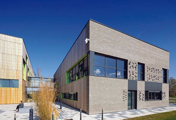 fabricant menuiserie alu pare flamme E30