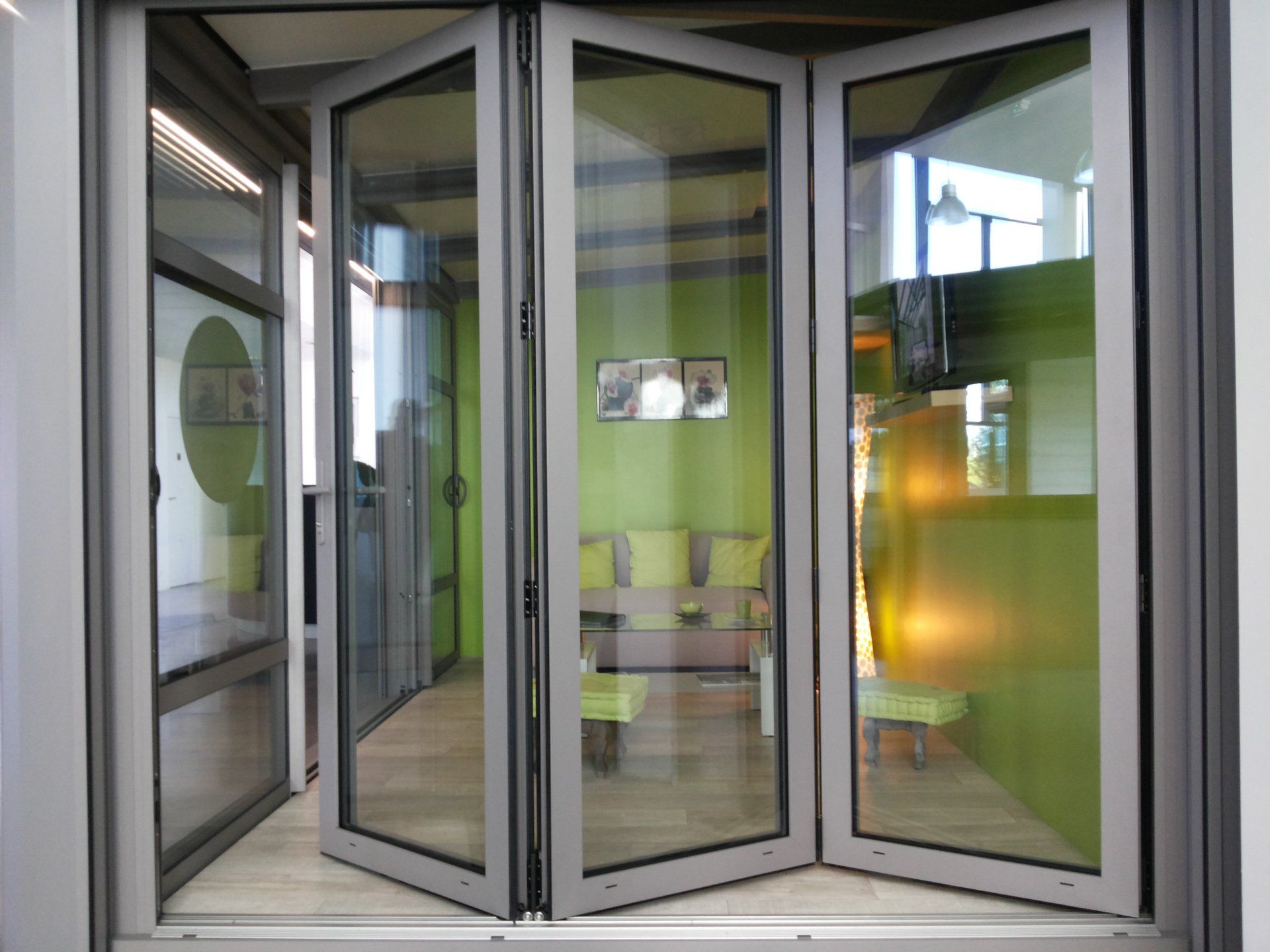 porte accordéon en aluminium