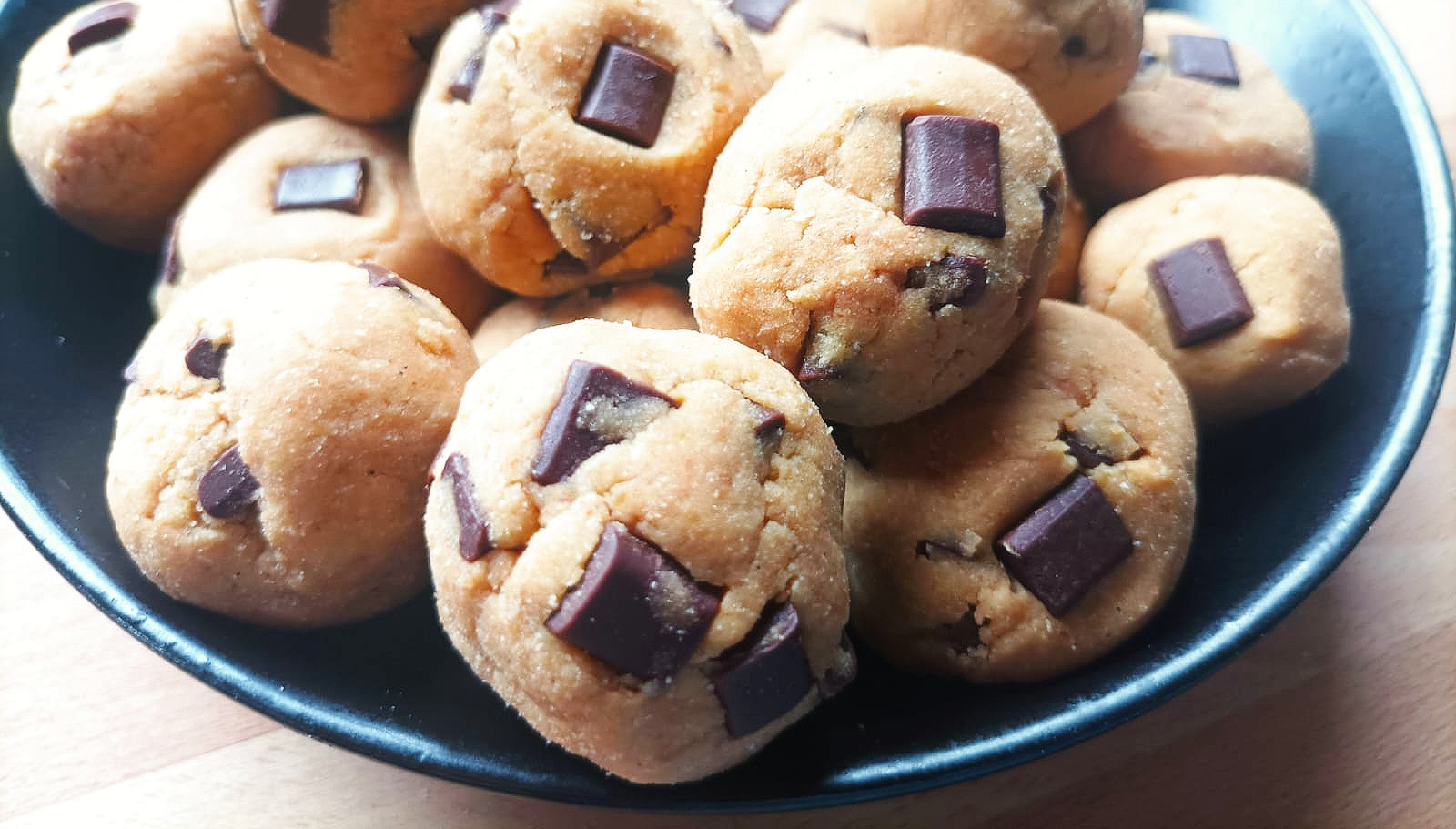 cookie dough energy balls