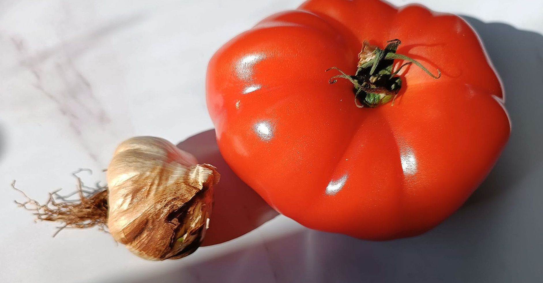 large tomato and smoked garlic