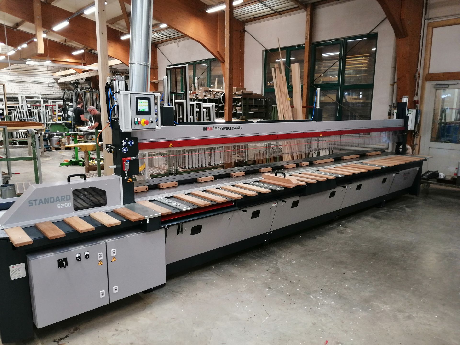 stabile und solide Ausführung Jrimac Längsschnittsäge