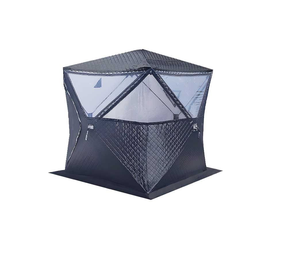 Belastbares Saunazelt mit großen Fenstern