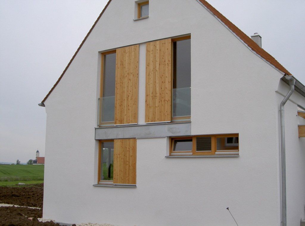 Schiebeläden mit integrierter Laufschiene