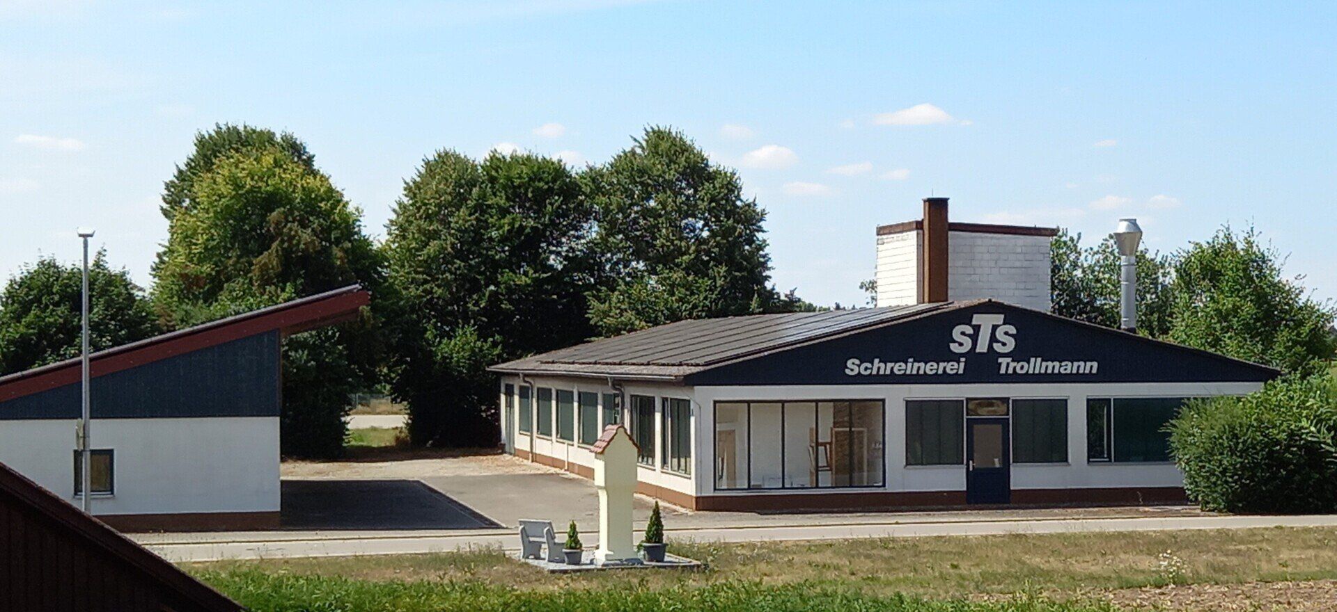 Ihre Schreinerei Trollmann aus Schwörsheim, nahe Nördlingen zu Hause, für die Region um Oettingen, Nördlingen, Wemding, Harburg, Donauwörth.