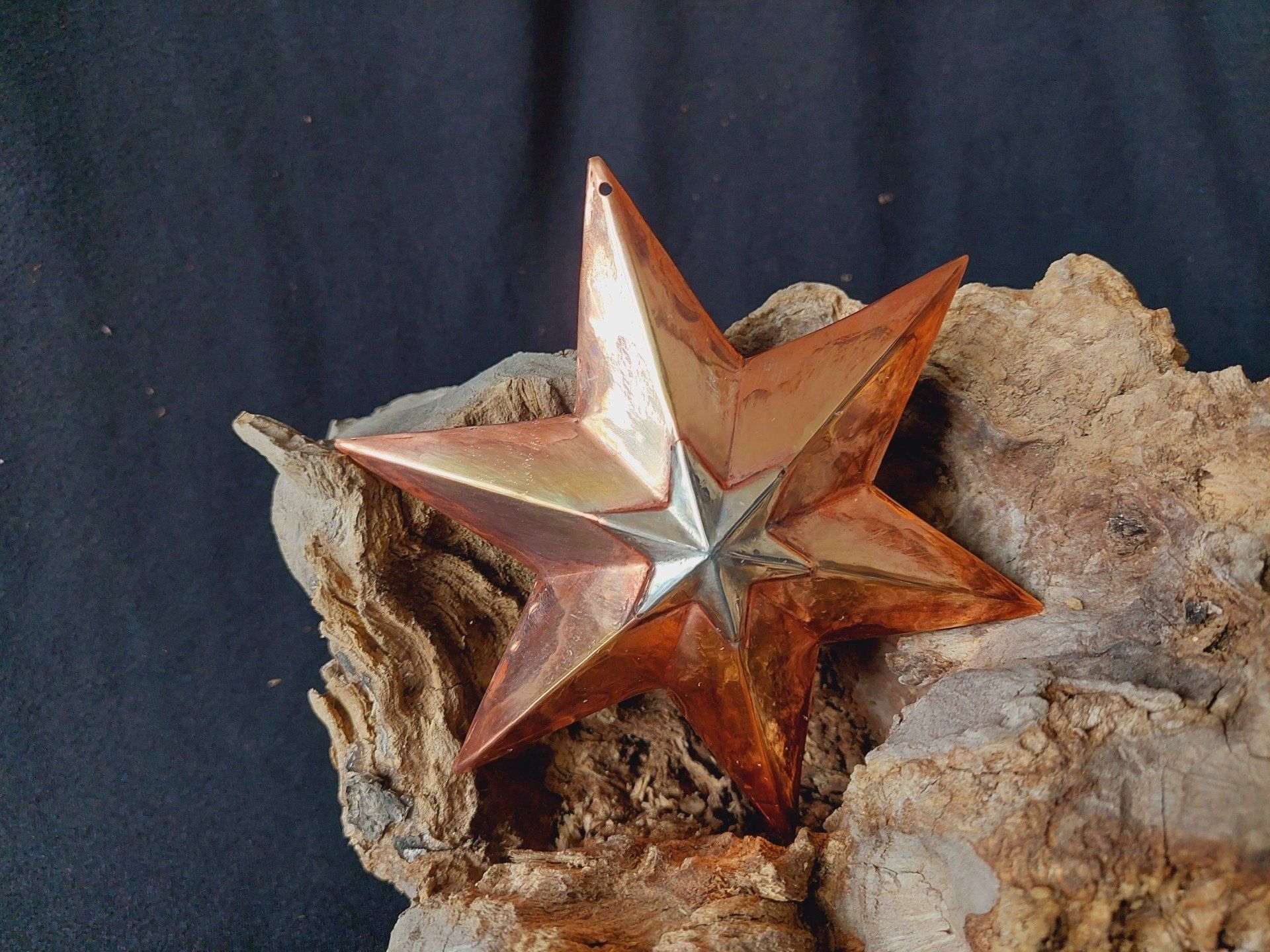 Christbaum-Stern aus Kupfer getrieben, vergoldet und versilbert