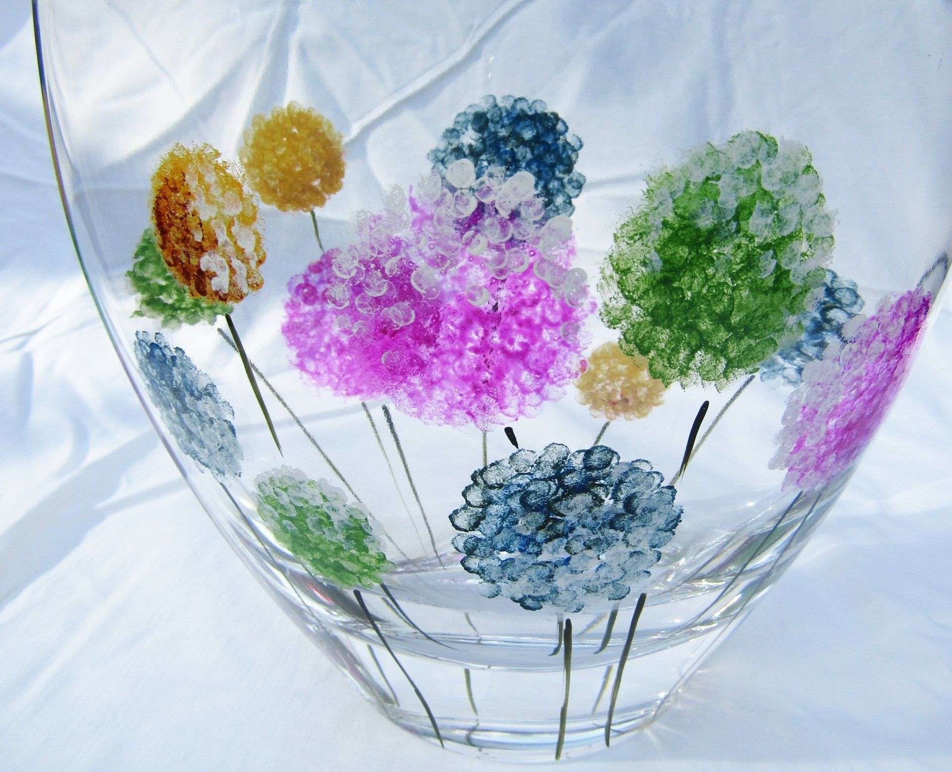Dahlia Vase detail