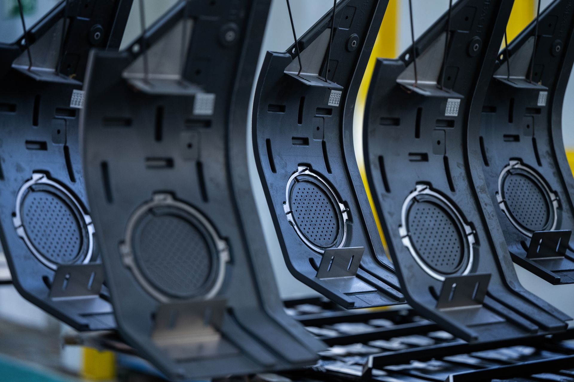 Oberflächen + Systeme GmbH, Historie